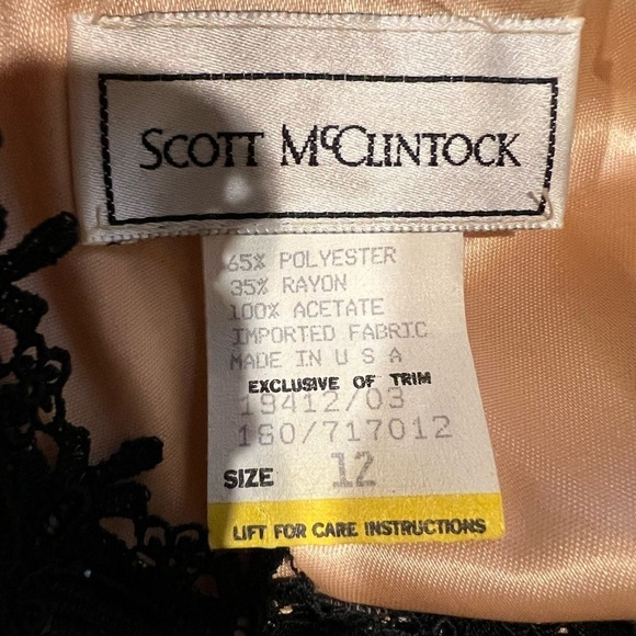 Scott McClintock vintage black gold lace long sleeve formal Gown dress size 12 - Picture 8 of 11
